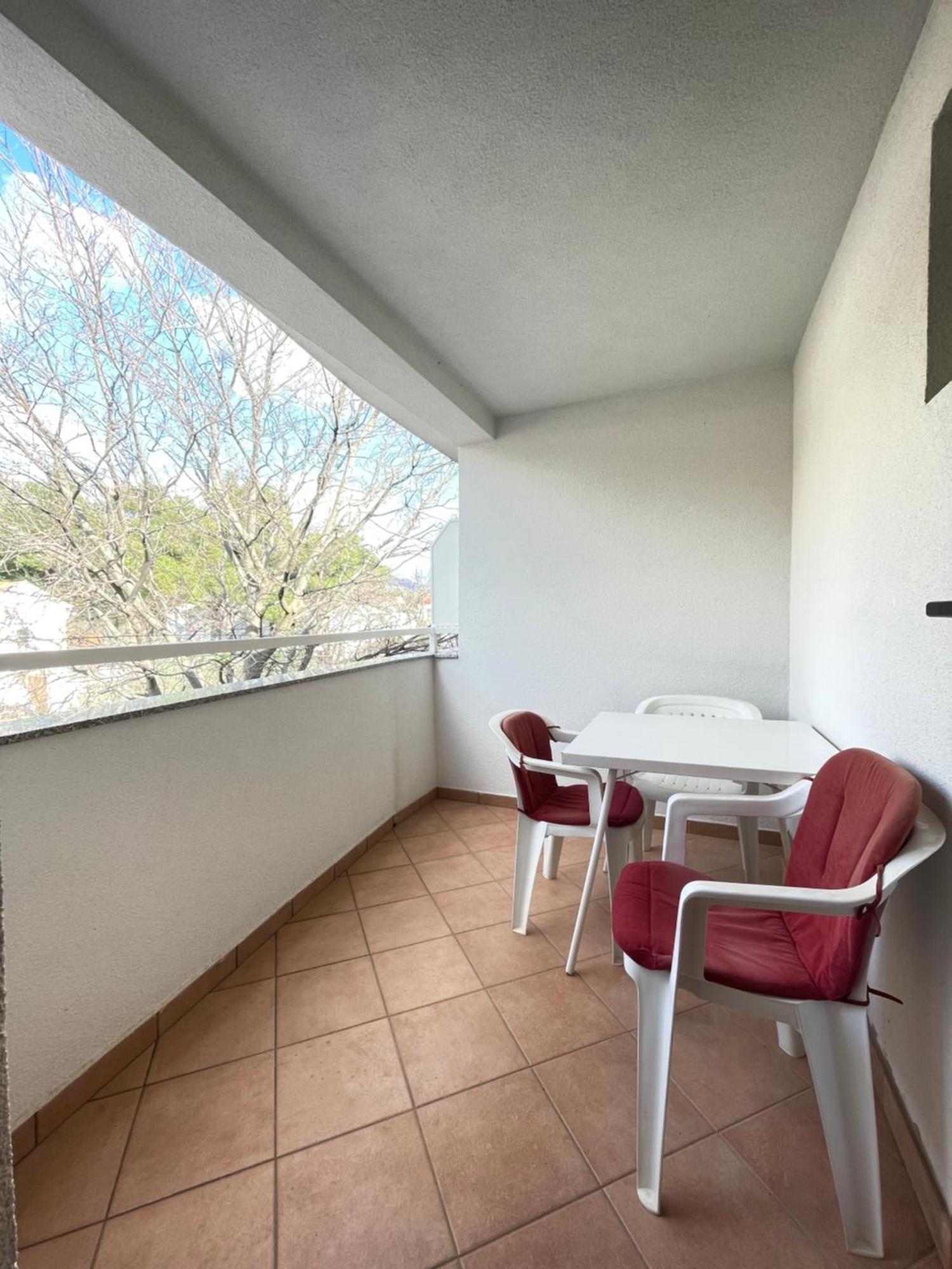 Apartmani Ivanka Starigrad Paklenica Exterior foto